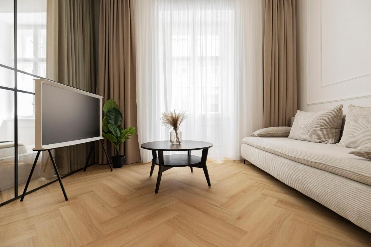 Geneve - Old Town Apartment ブラチスラヴァ エクステリア 写真